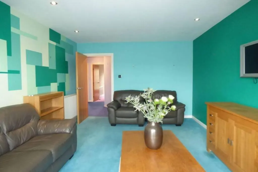 Comfortable, Self Contained 2 Double Beds Town Apartment Near Pittodrie Stadium Aberdeen 0*,  Großbritannien